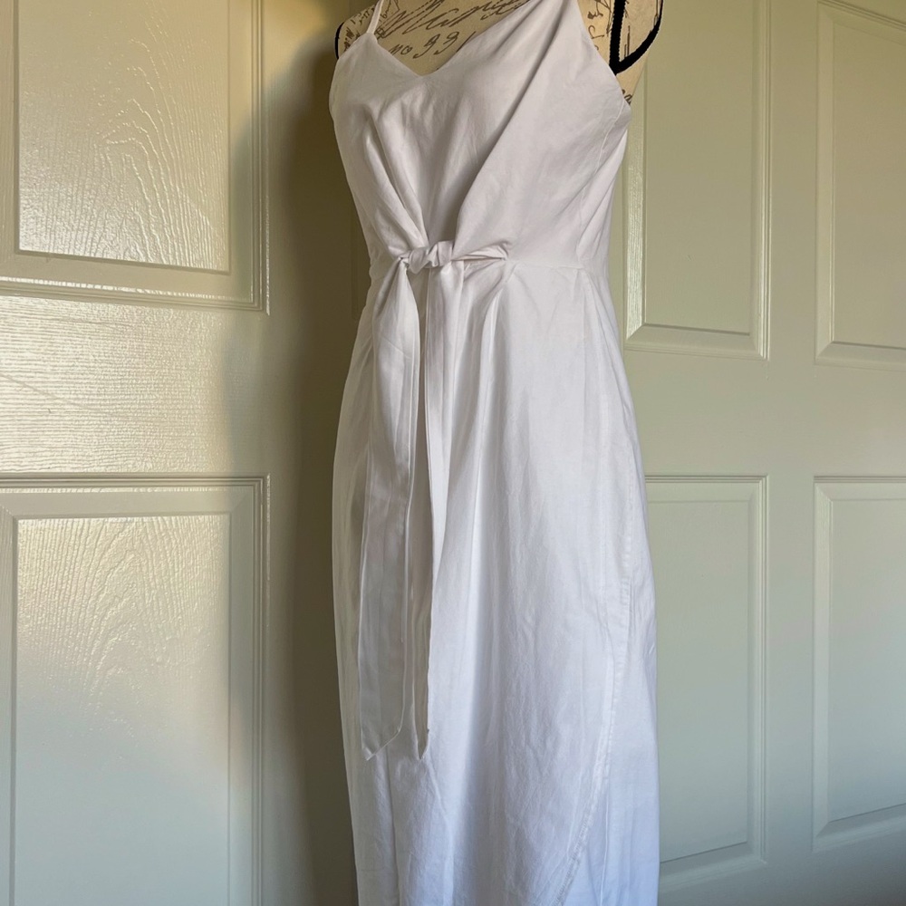 Elegant White Sleeveless Dress, cotton, made in Turkey
